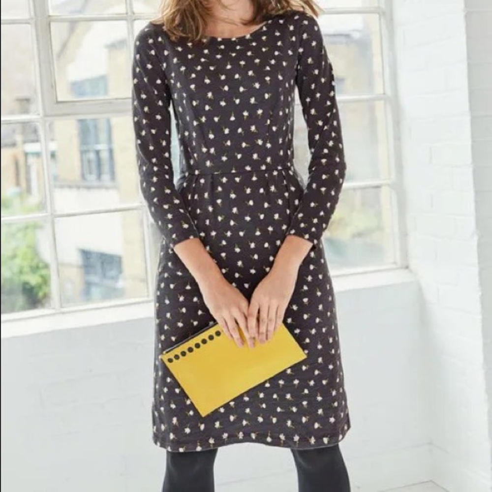 Boden Penny Jersey dress, 12R, 100% cotton, with pockets! Excellent condition.